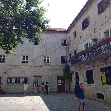 Centar Starog Grada Apartment Kotor Exterior photo